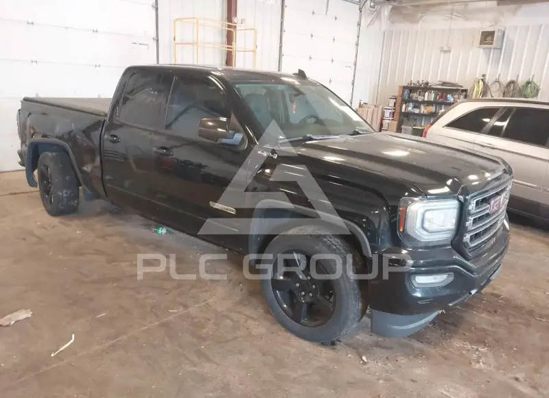 2016 GMC Sierra photo