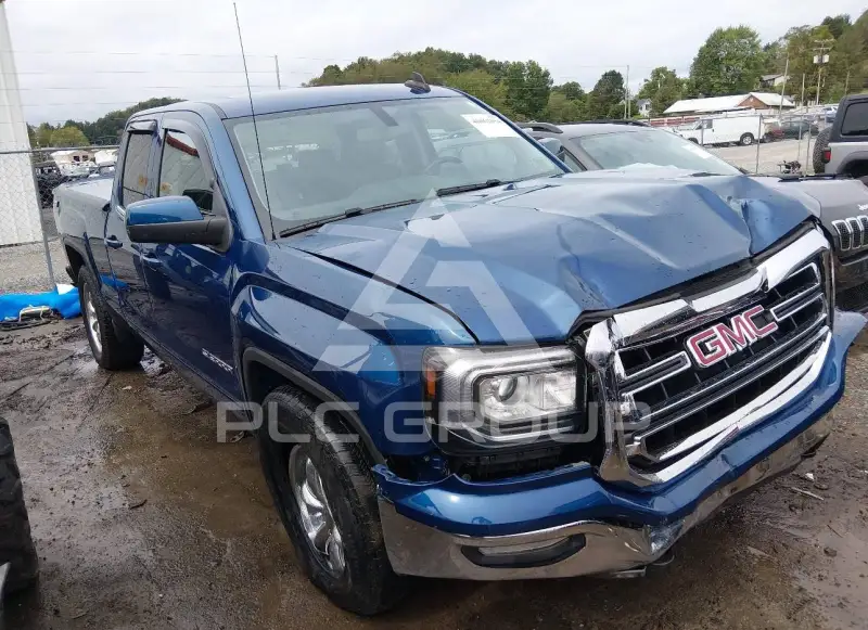 2016 GMC Sierra photo