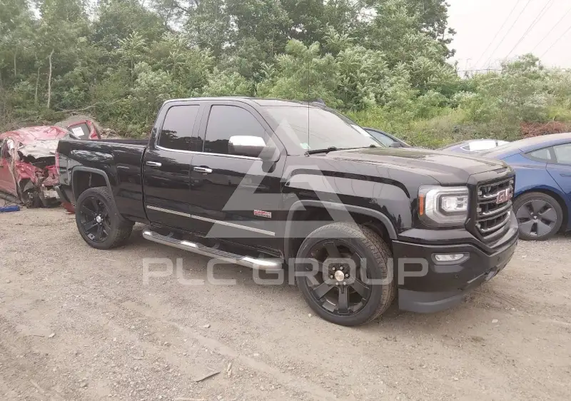 2016 GMC Sierra photo
