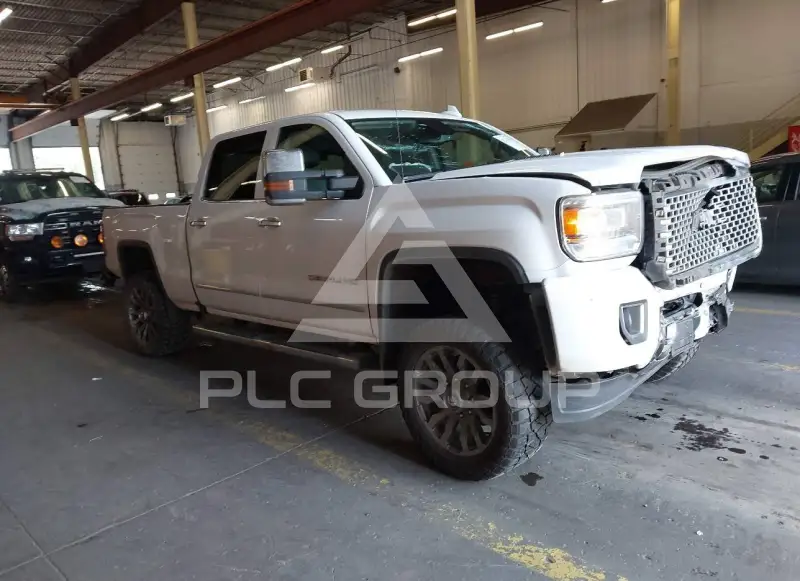 2016 GMC Sierra photo