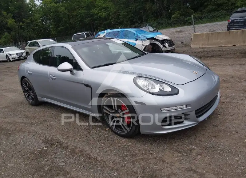 2016 Porsche Panamera фото