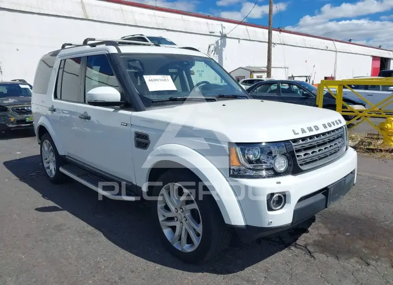 2016 Land Rover LR4 photo