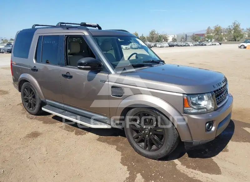 2016 Land Rover LR4 photo