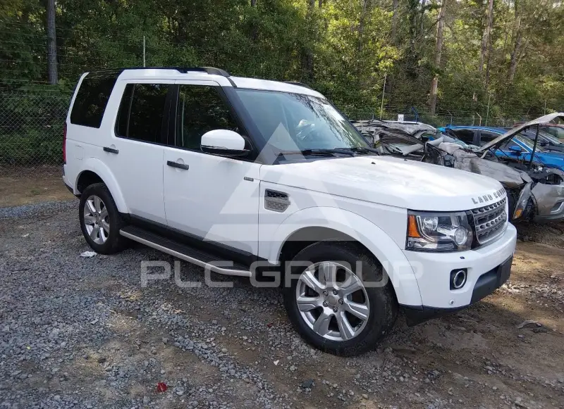 2016 Land Rover LR4 photo