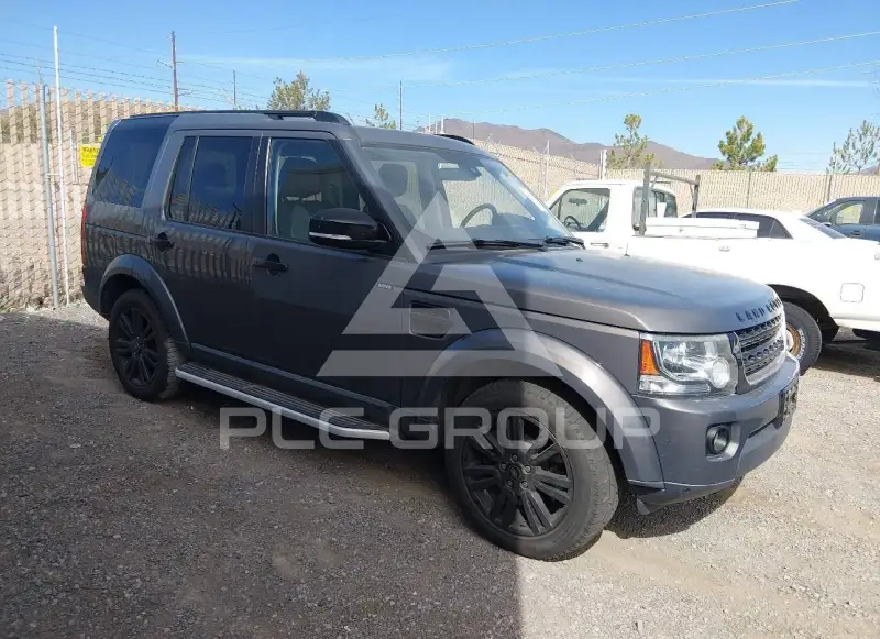 2016 Land Rover LR4 photo