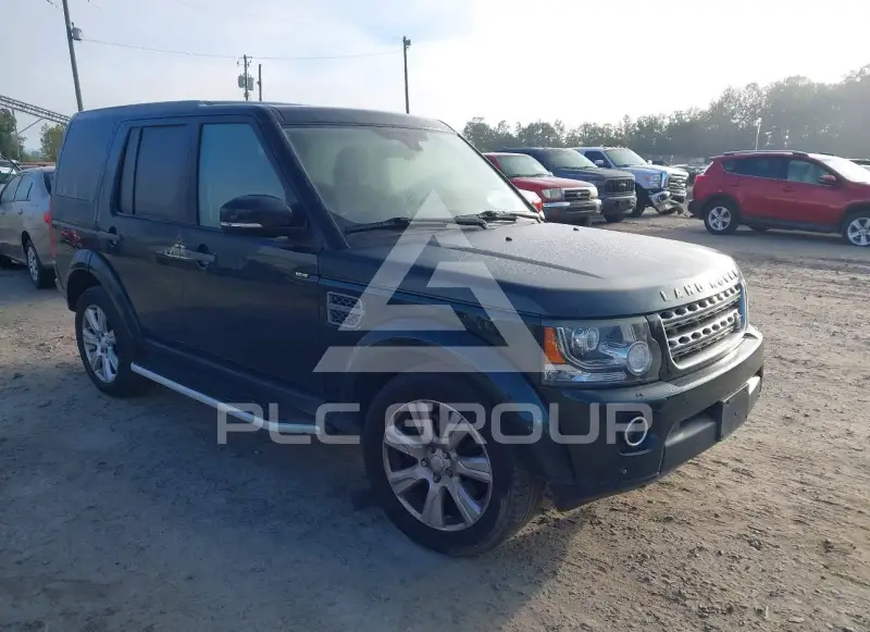 2016 Land Rover LR4 photo