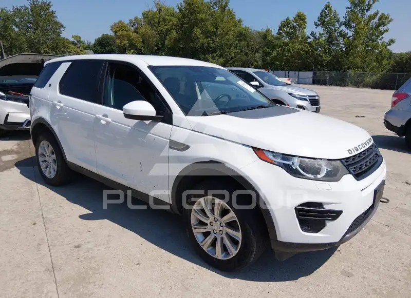 2016 Land Rover Discovery photo