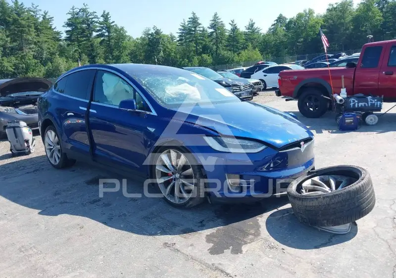 2016 Tesla Model X фото