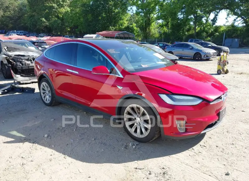 2016 Tesla Model X фото