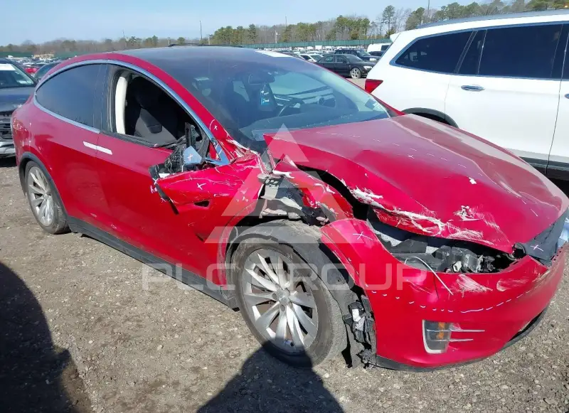 2016 Tesla Model X фото
