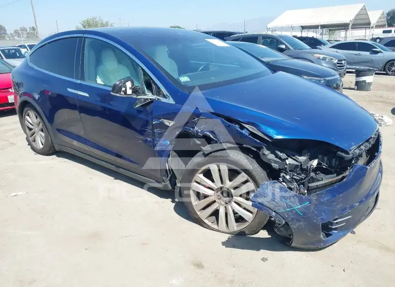 2016 Tesla Model X photo