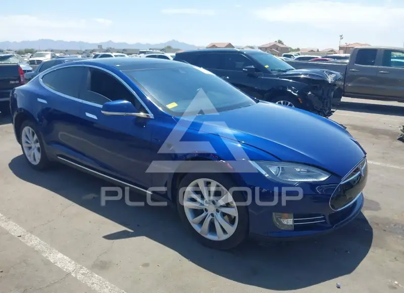 2016 Tesla Model S фото