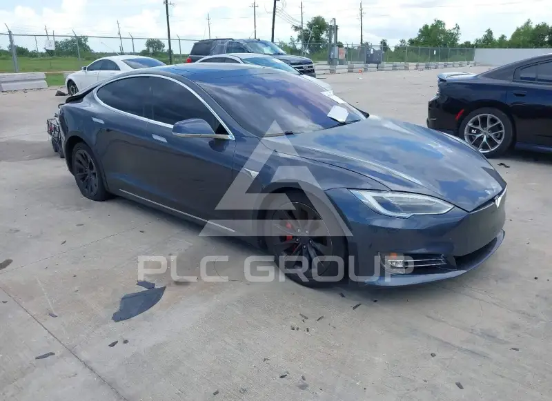 2016 Tesla Model S фото
