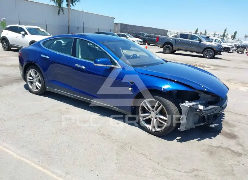 2016 Tesla Model S фото
