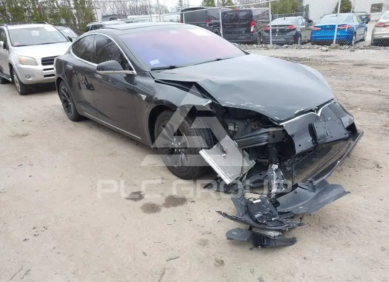2016 Tesla Model S фото
