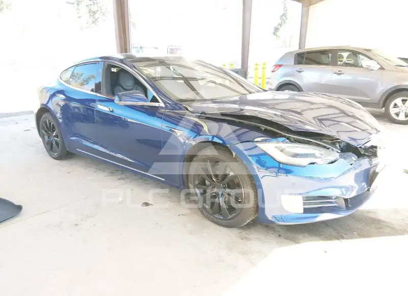 2016 Tesla Model S photo