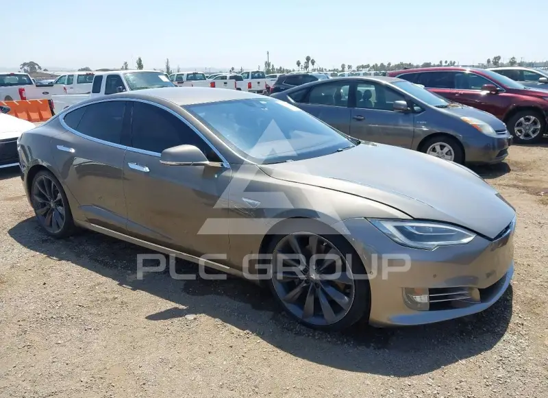 2016 Tesla Model S фото