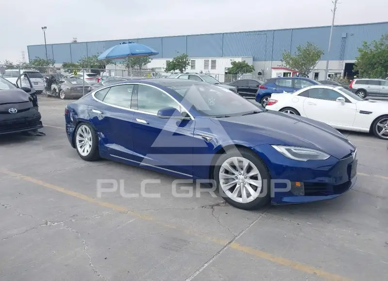 2016 Tesla Model S photo