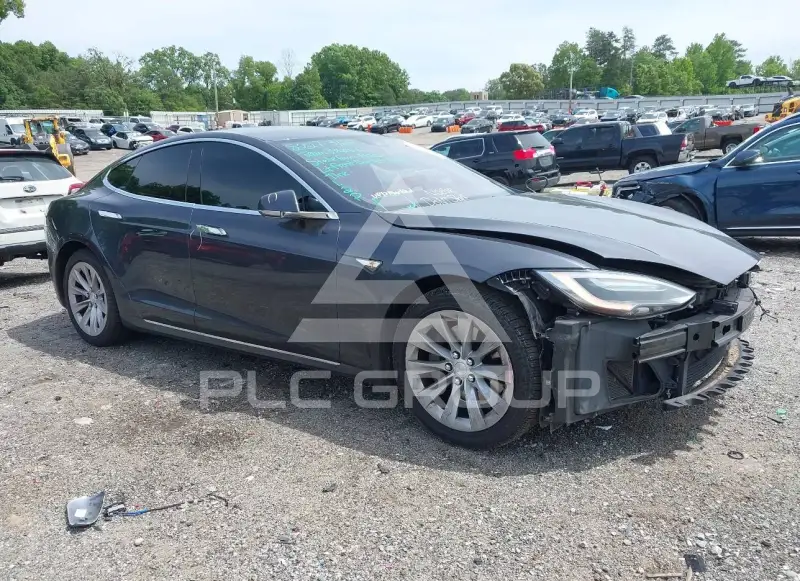 2016 Tesla Model S photo