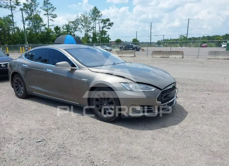 2016 Tesla Model S фото