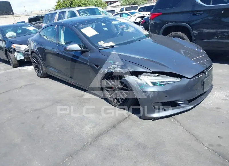 2016 Tesla Model S фото