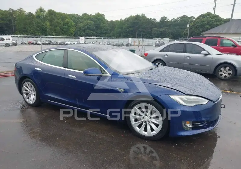 2016 Tesla Model S фото