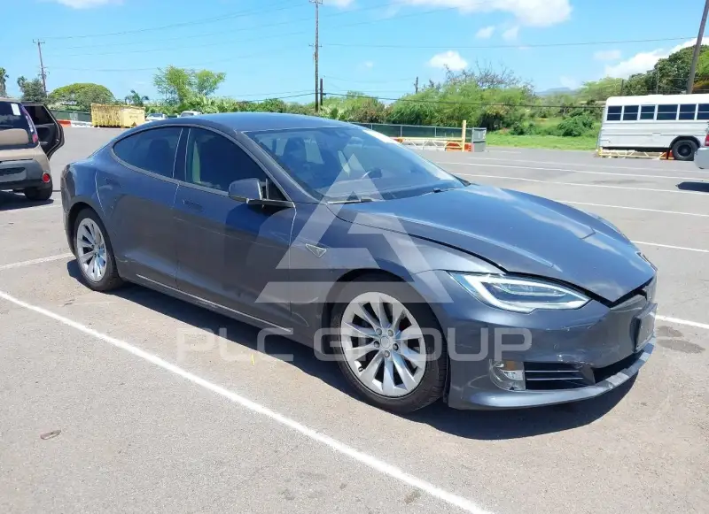 2016 Tesla Model S фото