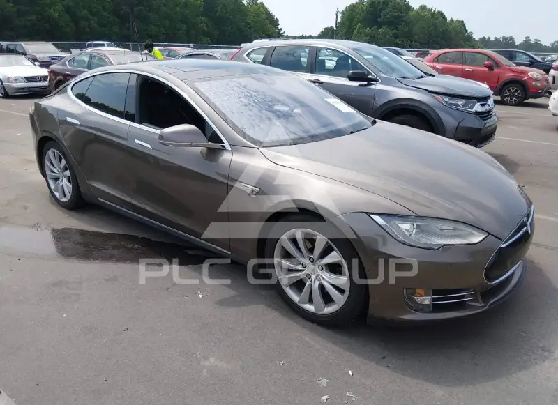 2016 Tesla Model S фото