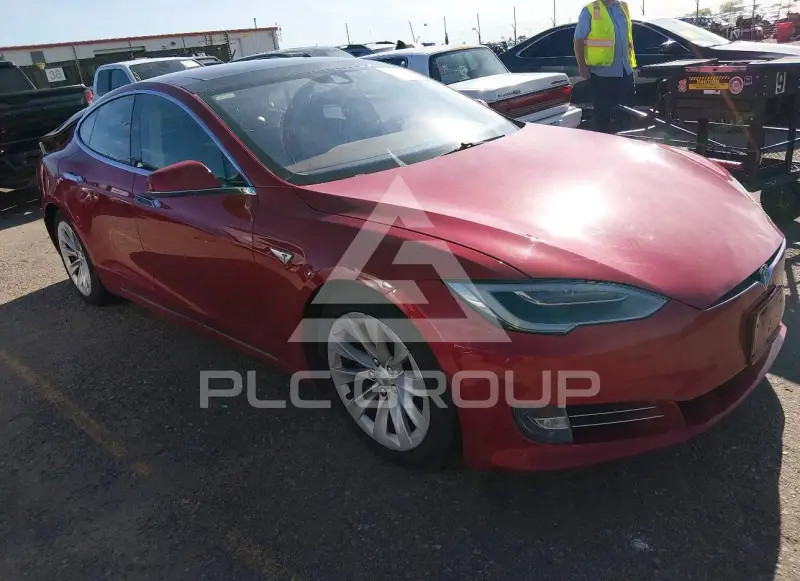 2016 Tesla Model S фото