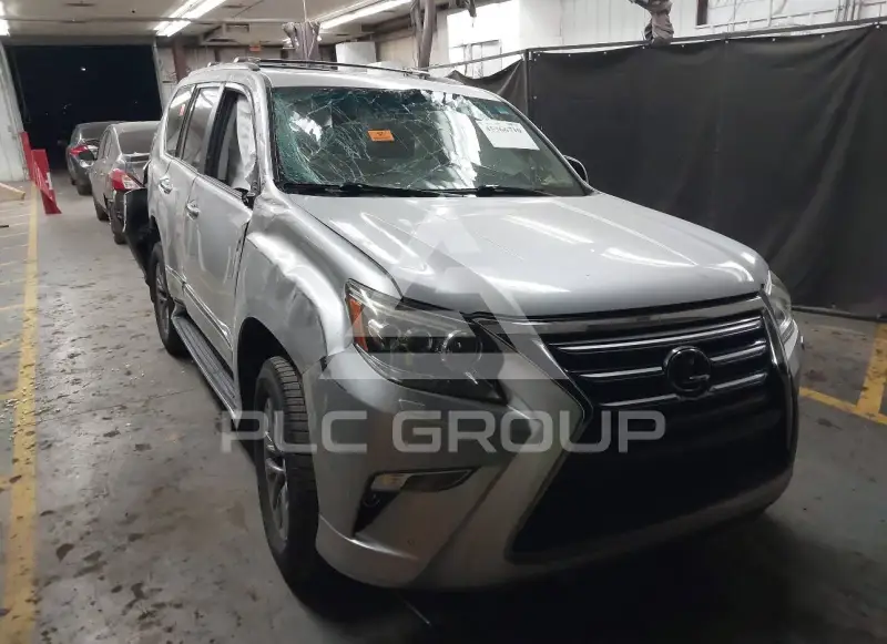 2016 Lexus GX460 photo