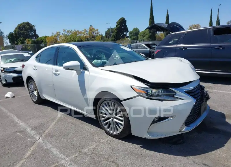 2016 Lexus ES350 фото