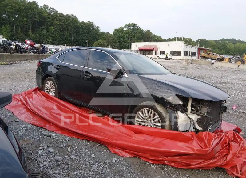2016 Lexus ES350 фото
