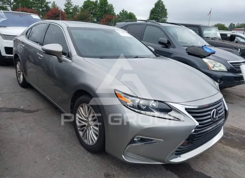 2016 Lexus ES350 фото