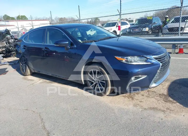 2016 Lexus ES350 фото