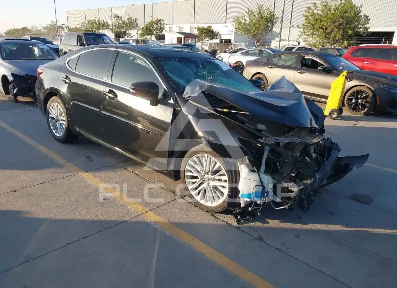 2016 Lexus ES350 фото