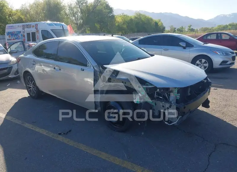 2016 Lexus ES350 фото