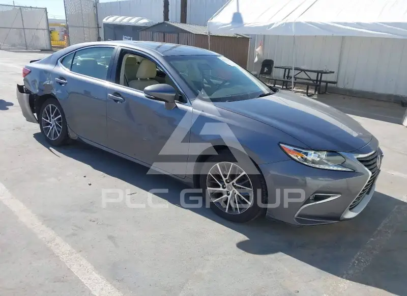 2016 Lexus ES350 фото