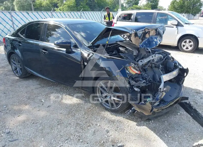 2016 Lexus IS300 photo