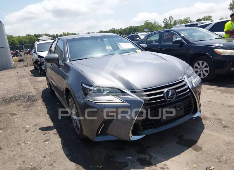 2016 Lexus GS350 photo