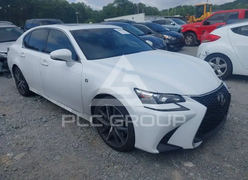 2016 Lexus GS350 photo