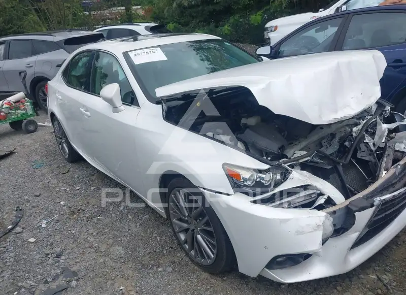 2016 Lexus IS200 фото