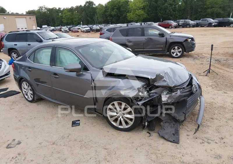 2016 Lexus IS200 фото