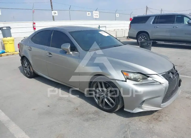 2016 Lexus IS200 photo