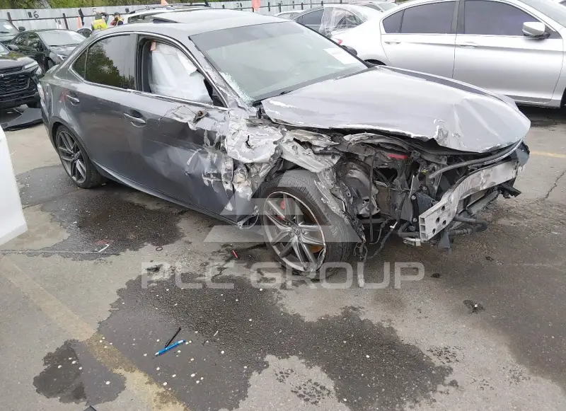 2016 Lexus IS200 фото