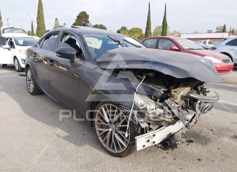 2016 Lexus IS200 photo