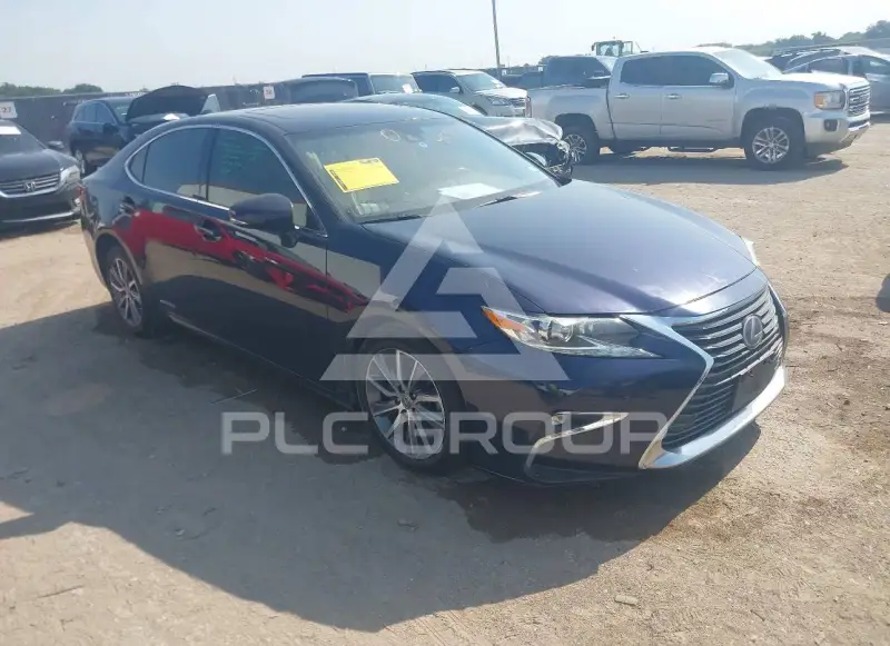 2016 Lexus ES300 фото