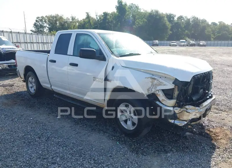 2016 RAM 1500 photo
