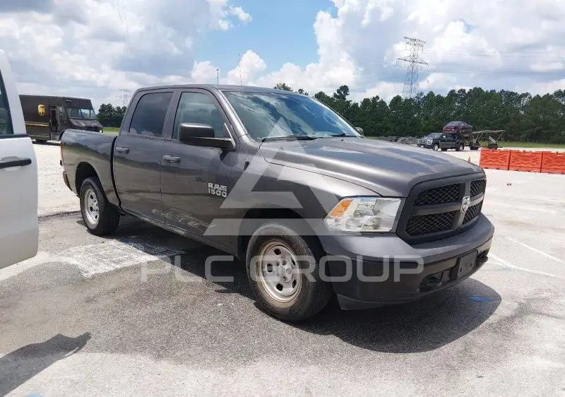 2016 RAM 1500 фото