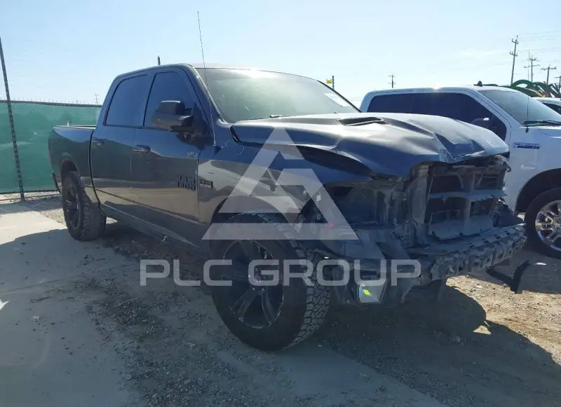 2016 RAM 1500 фото
