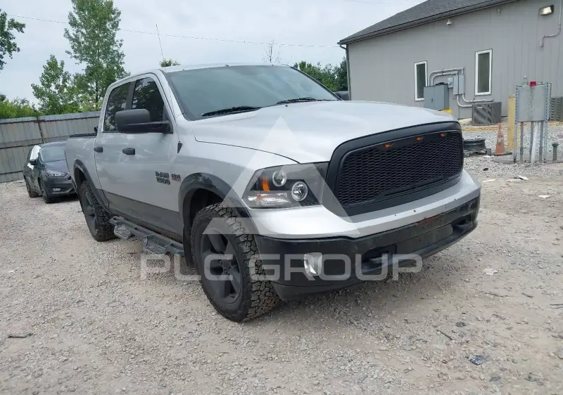 2016 RAM 1500 фото